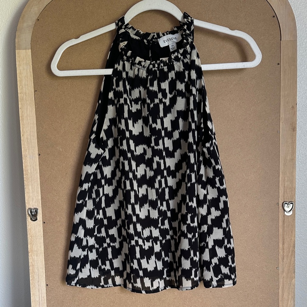 Evereve Black and White Patterned Tank Top